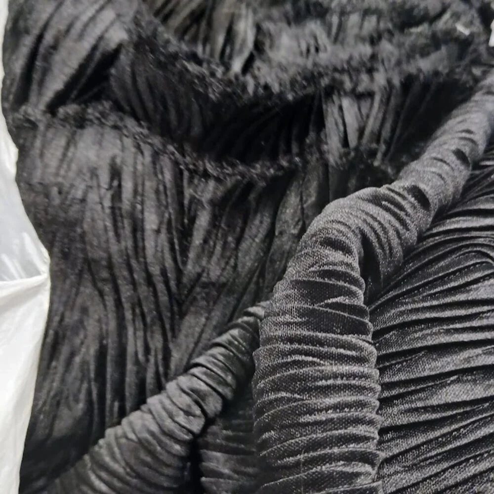 New Pleated Crinkle Sateen Fabric 2 Yards Deep Black lightweight Sheer Stretch - Picture 3 of 3